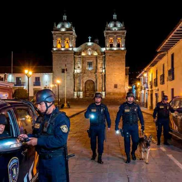 Nos mantenemos siempre alertas